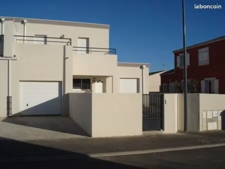 villa contemporaine recente f5 beziers quartier bastit