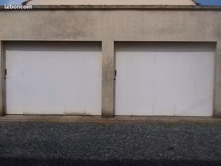 garage dépôt stockage beaupreau en mauges 35m2
