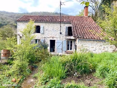 a vendre maison ancienne dans vers