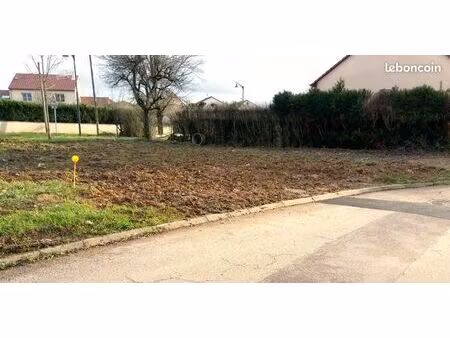 terrain 622 m² charly oradour