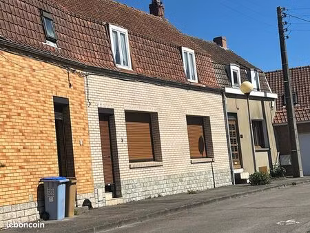 maison de ville 4 pièces 83 m²
