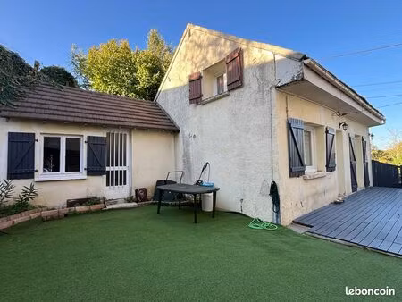 maison 5 pièces 93 m²