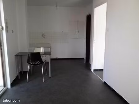 appartement 1 pièce 28 m²