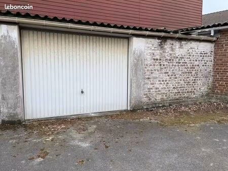 garage a louer 25 m2