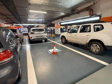 place de parking souterrain euralille