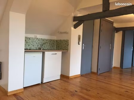 appartement t2 avrille