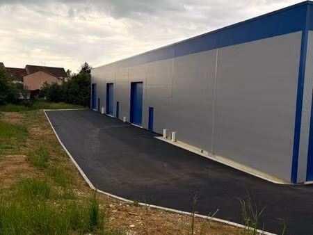 bâtiment industriel ❗️❗️derrière cellule ❗️❗️