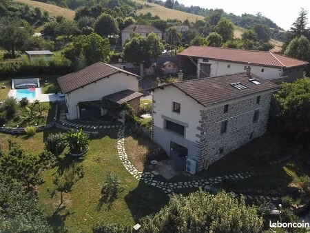 vente | corps de ferme | 4ch | 176.85 m² | la talaudière | terrasse · piscine