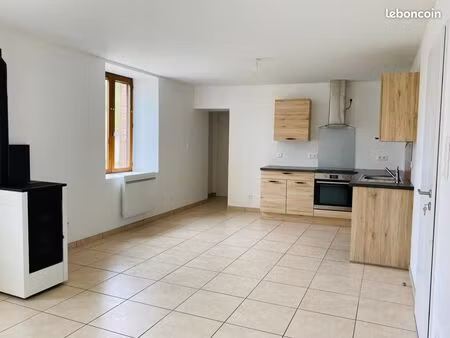 maison de village 3 pièces 73 m²