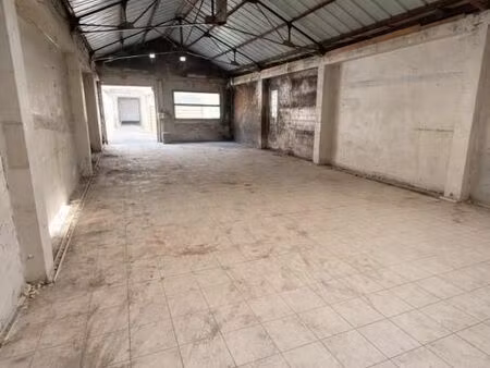 maison 1 pièce 90 m²