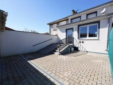 maison 4 pièces 110 m²
