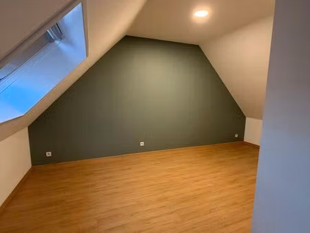 appartement 42m2 ( carrez ) 70 au sol t2 steenvoorde