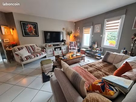 maison 4 pièces 130 m²