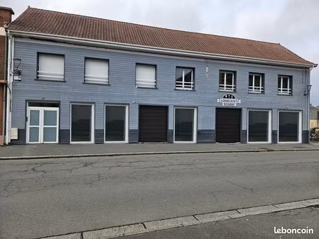 local commercial 140m²