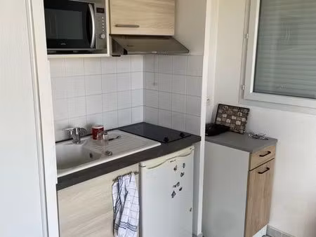 studio balcon résidence parking