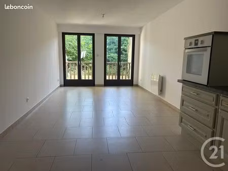 appartement 4 pièces 82 m²
