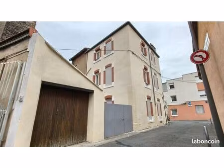 parking/box 21 m² clermont ferrand