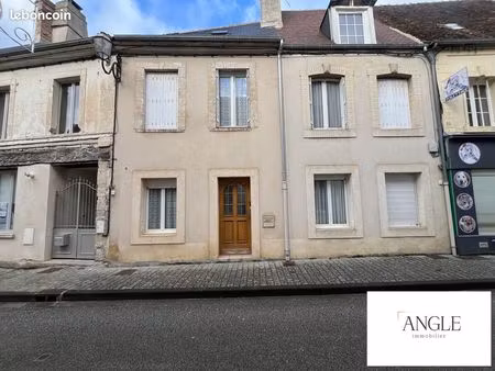 maison de ville 5 pièces 108 m²