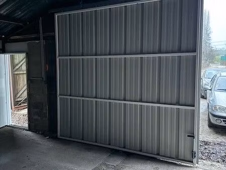 location local d'activité