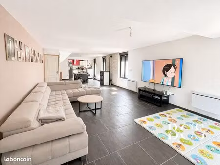 longère 6 pièces 92 m²