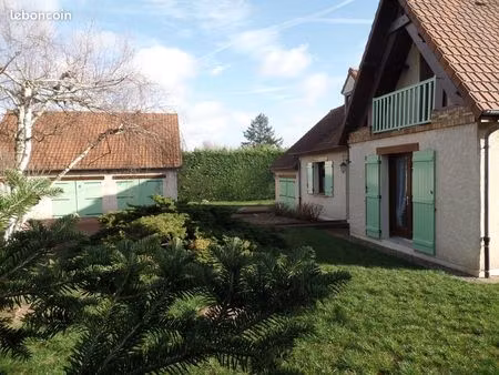 maison  dépendance  piscine