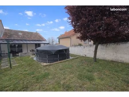 maison 4 pièces 75 m²
