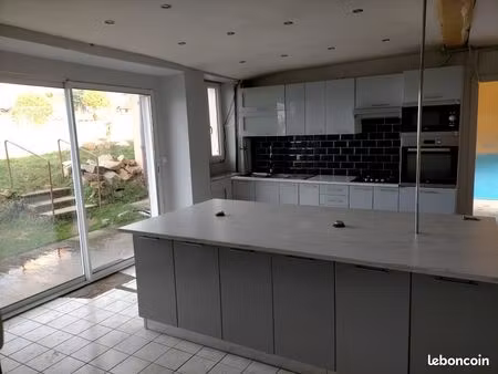 maison agréable a la campagne