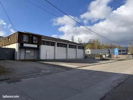 local d’activité avec bureaux