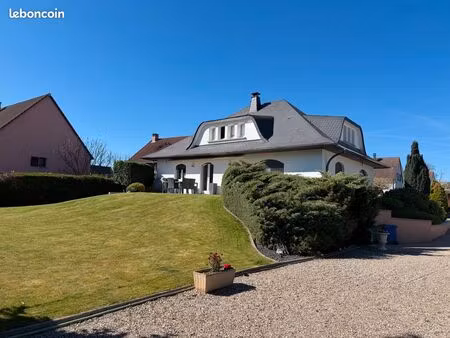 maison 6 pièces 194m2