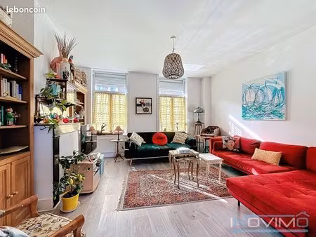 maison 7 pièces 130 m²