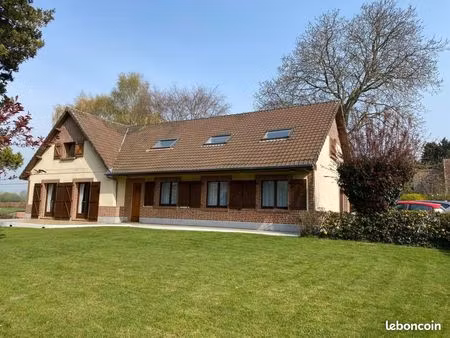 pavillon 10 pièces 174 m²