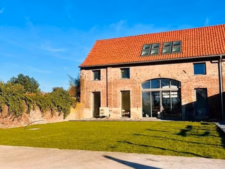 maison 150m2 terrasse - jardin - parking