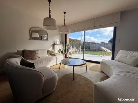 maison 6 pièces 145 m²