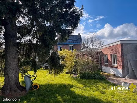 maison 8 pièces 185 m²