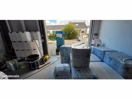 entrepôt avec bureaux proche a1