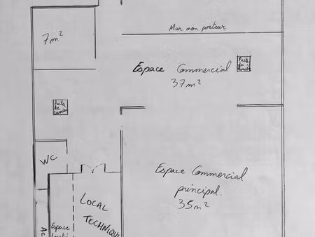 local commercial 115 m2