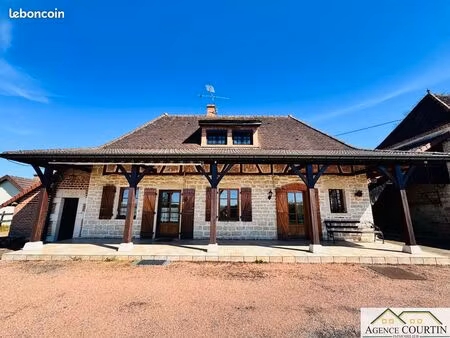 ferme 6 pièces 126 m²