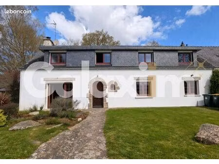 maison 7 pièces 145 m²