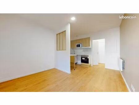 studio 2 pièces 20 m²