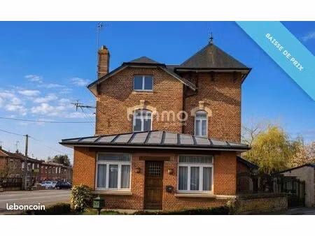 maison 7 pièces 165 m²