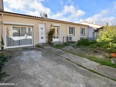 villa plain-pied avec 3 chambres - lumineuse - jardin au calme et ensoleillé - st estève l