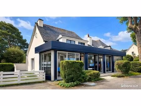 local commercial 230 m² auray