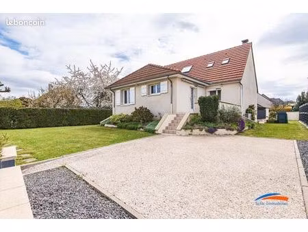 maison 6 pièces 120 m²