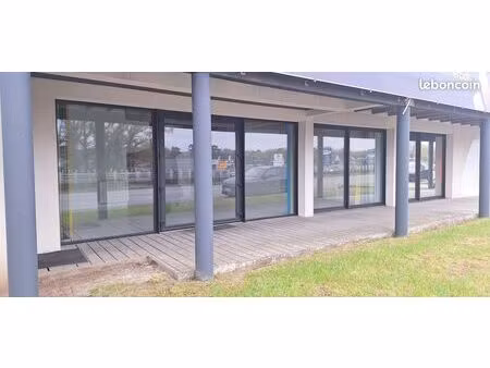 local 60 m2 grande visibilité commerciale
