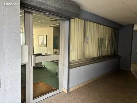 vend bureaux transformable en appartement de 77 m2 centre ville bethune