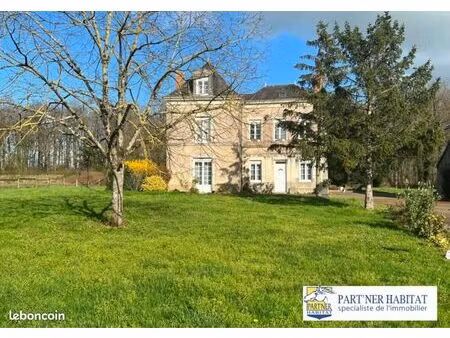 propriété 9 pièces 176 m²