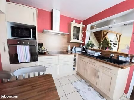 maison en pierre 90m2