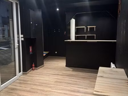 local commercial ou bureau centre ville