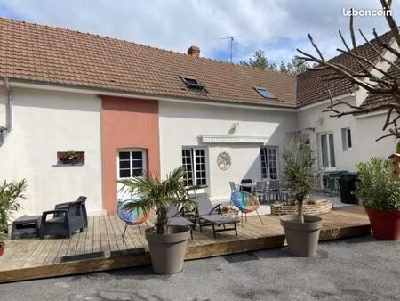 ferme 11 pièces 280 m²