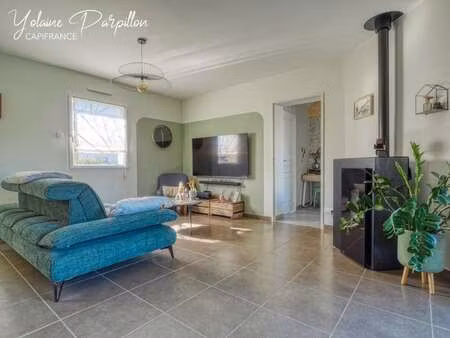 vente maison à montaigu (85600) : à vendre / 130m² montaigu